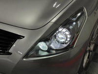 08-13 Infiniti G37 Sedan Headlight Lens Replacement Service