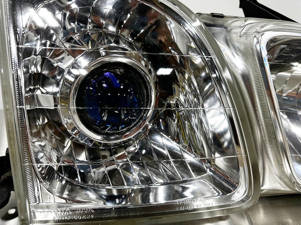 Lightwerkz Lexus LX470 Projector Retrofit Service – Lightwerkz Global Inc