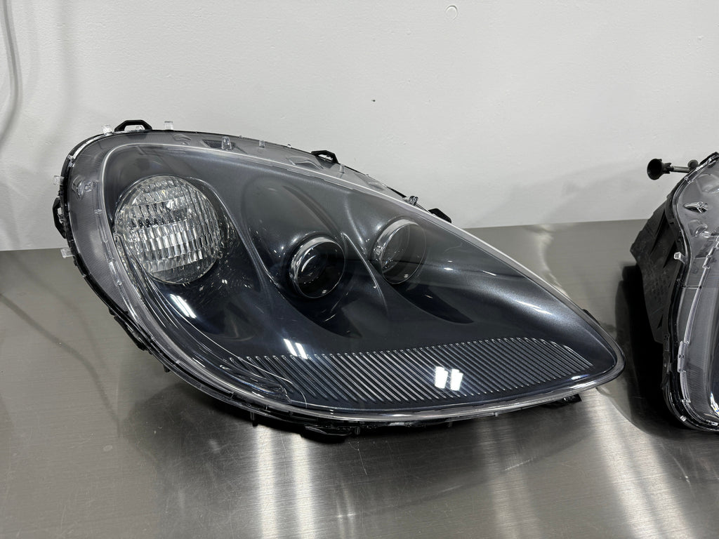 05-13 Corvette C6 Headlight Lens Replacement Service