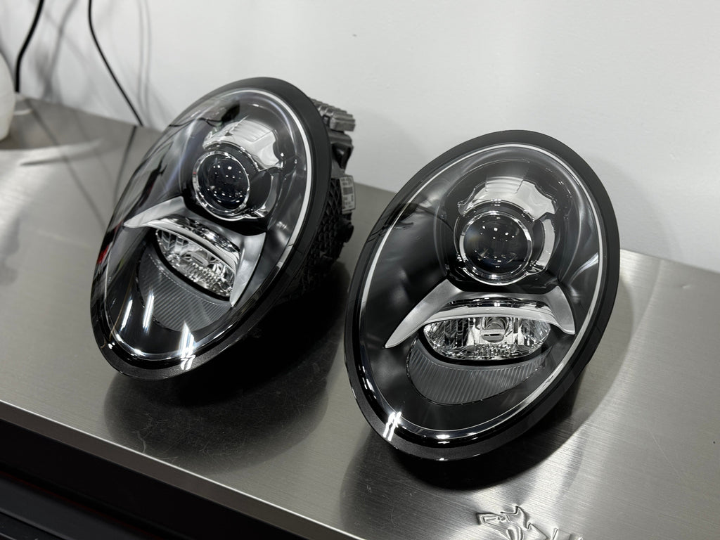 Porsche 911 Carrera 991 Headlight Lens Replacement Service