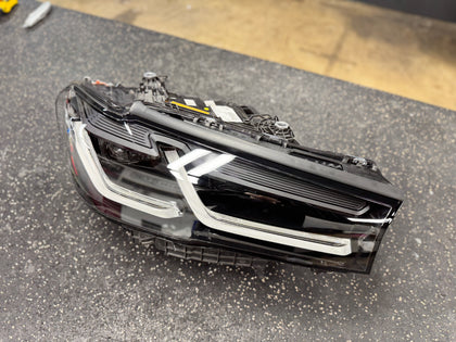 BMW 21-23 5-Series M5 F90 G30 G31 G38 LCI Headlight Lens Replacement Service