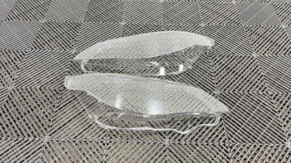 BMW E60 08-10 Facelift Headlight Replacement Lenses w/o LED Brows (Pair)