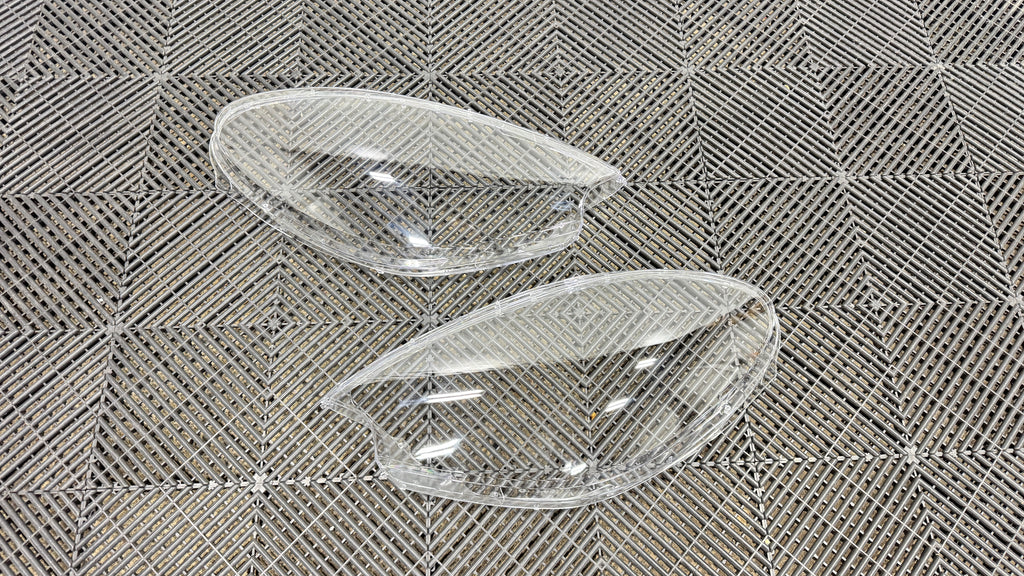 B-STOCK - New Porsche Macan 95B.1 Headlight Lenses (Sold Individually) (CLOSEOUT)
