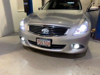 08-13 Infiniti G37 Sedan Headlight Lens Replacement Service